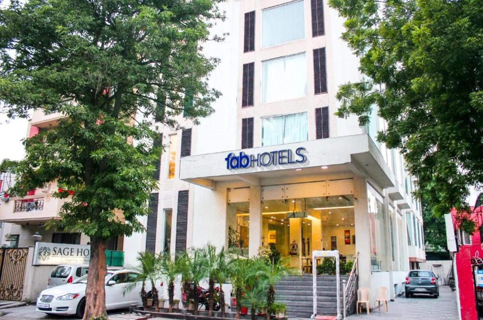 Fabhotel Prime Sage Нью-Дели Экстерьер фото