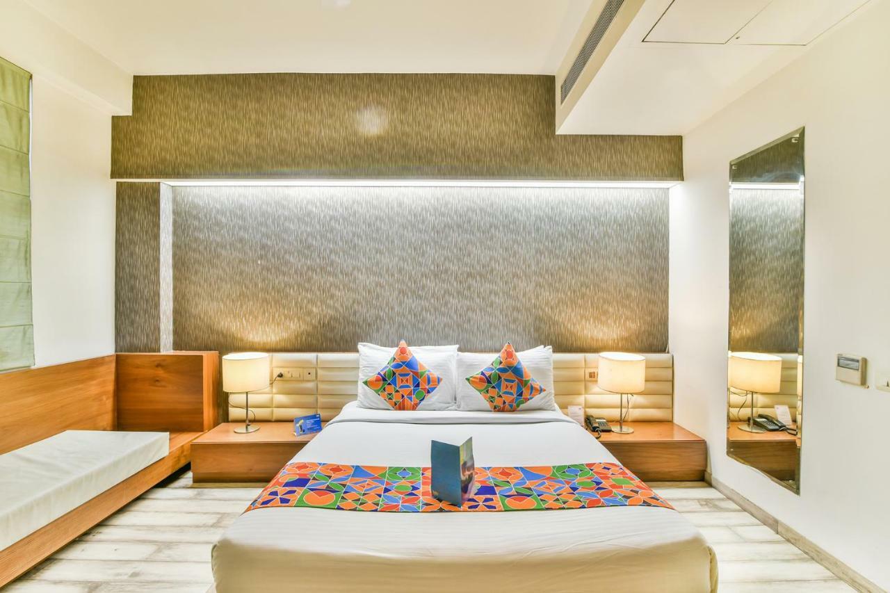 Fabhotel Prime Sage Нью-Дели Экстерьер фото