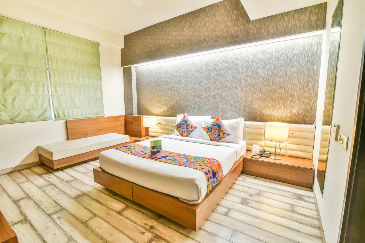 Fabhotel Prime Sage Нью-Дели Экстерьер фото